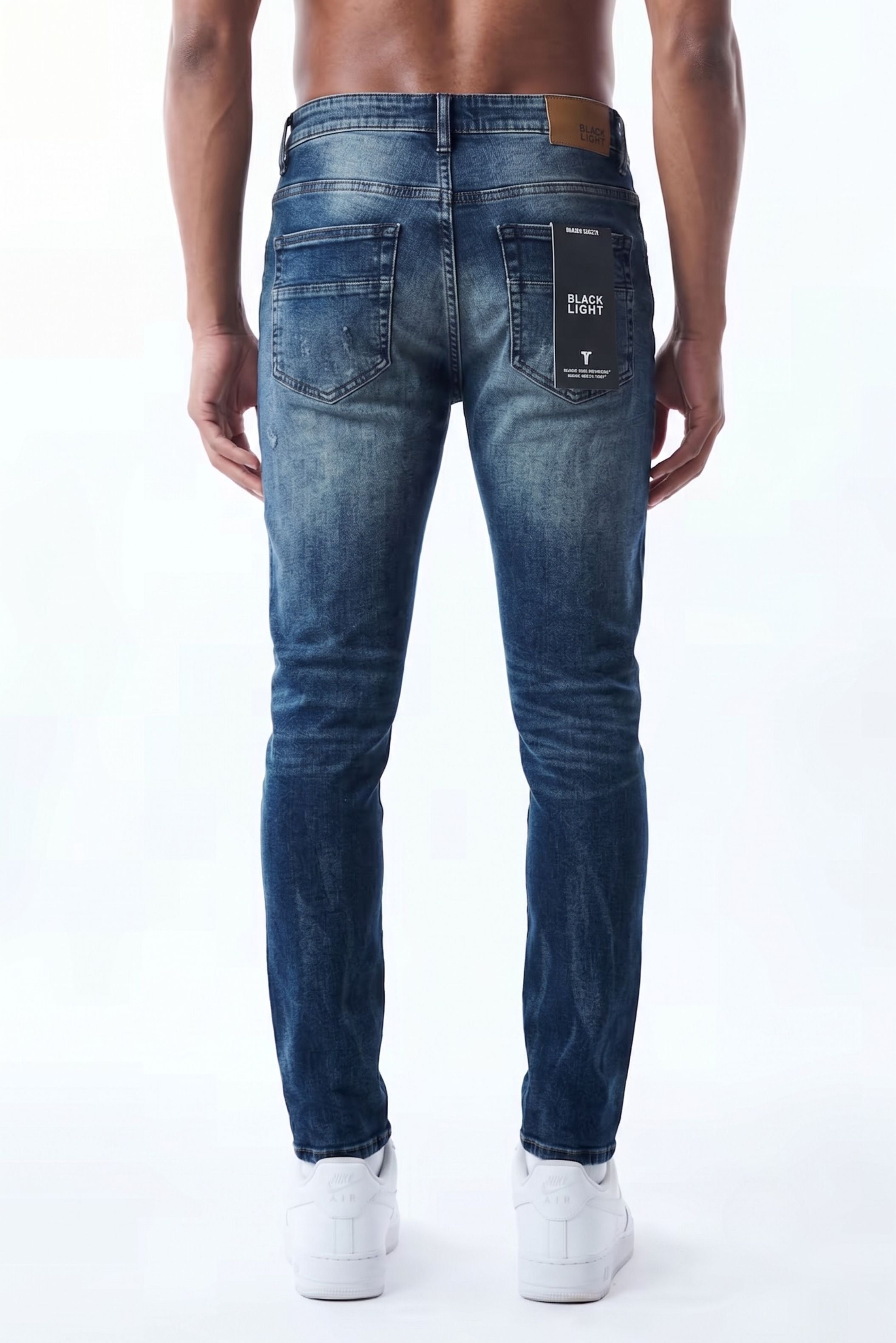 SLIM STRAIGHT JEAN - TRUE INDIGO