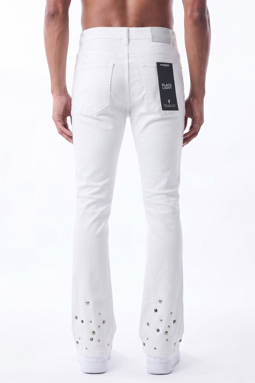 HONOR FLARE FIT JEANS - WHITE