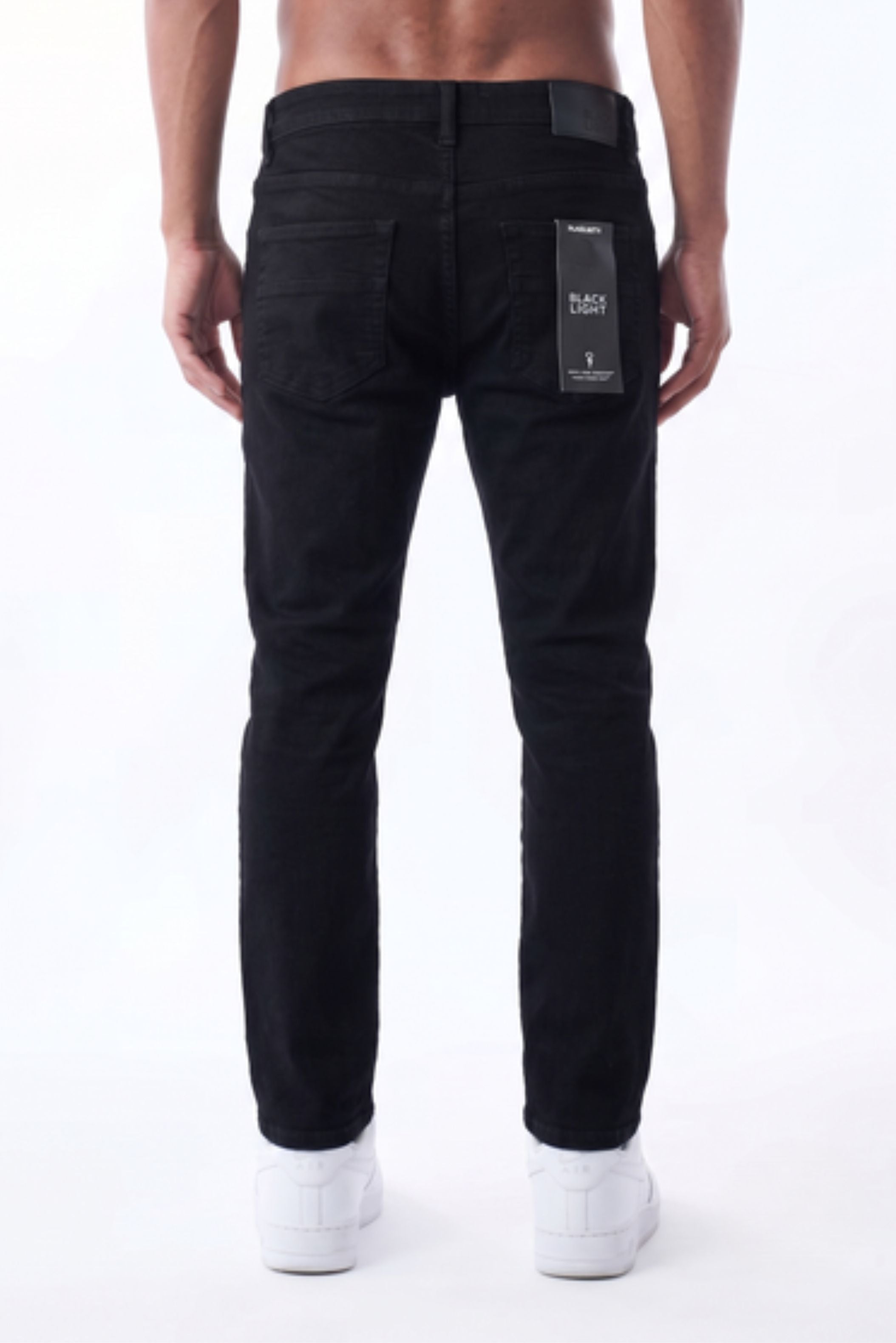 SLIM STRAIGHT JEAN - JET BLACK