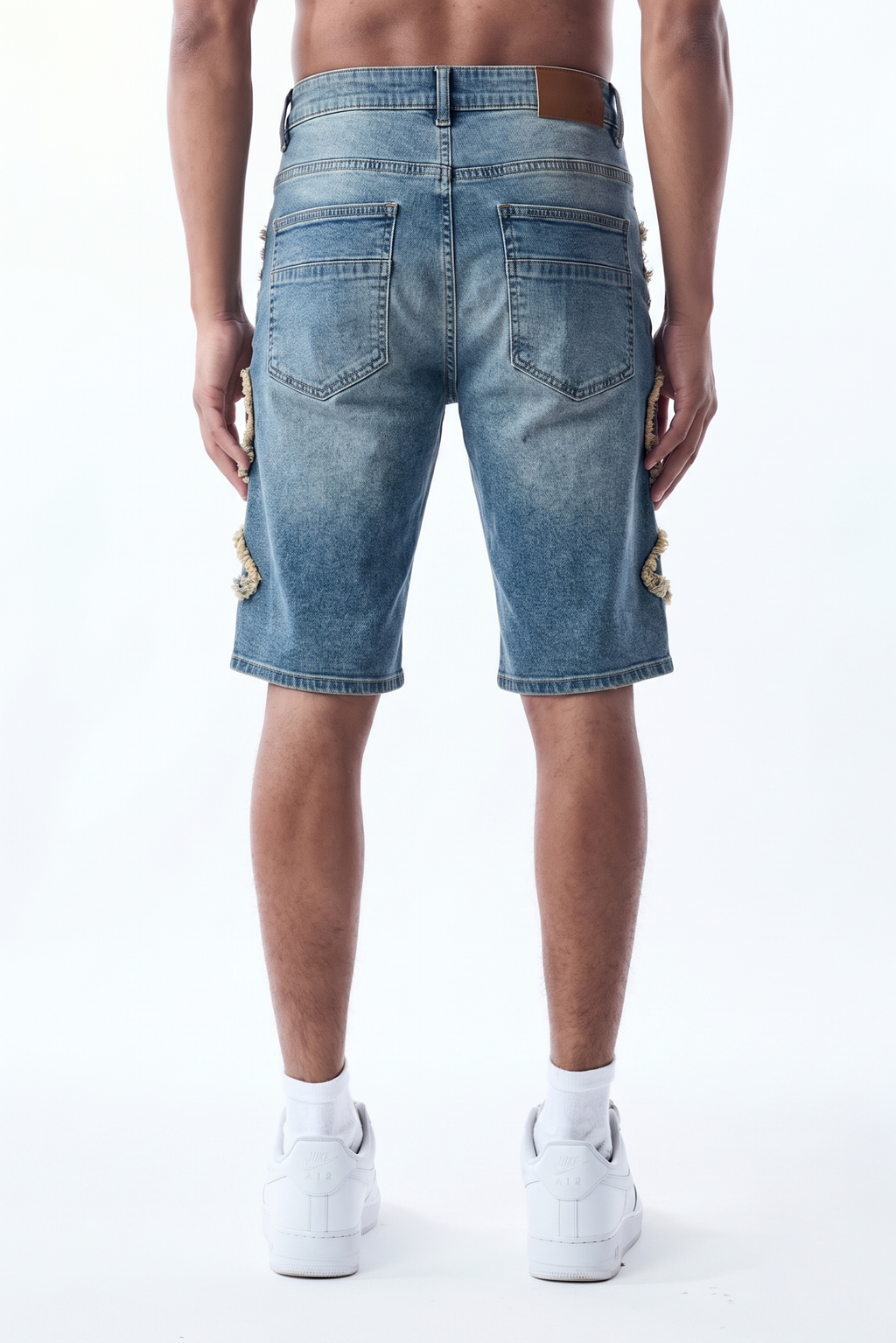 ASCENT SHORTS - TINT BLUE
