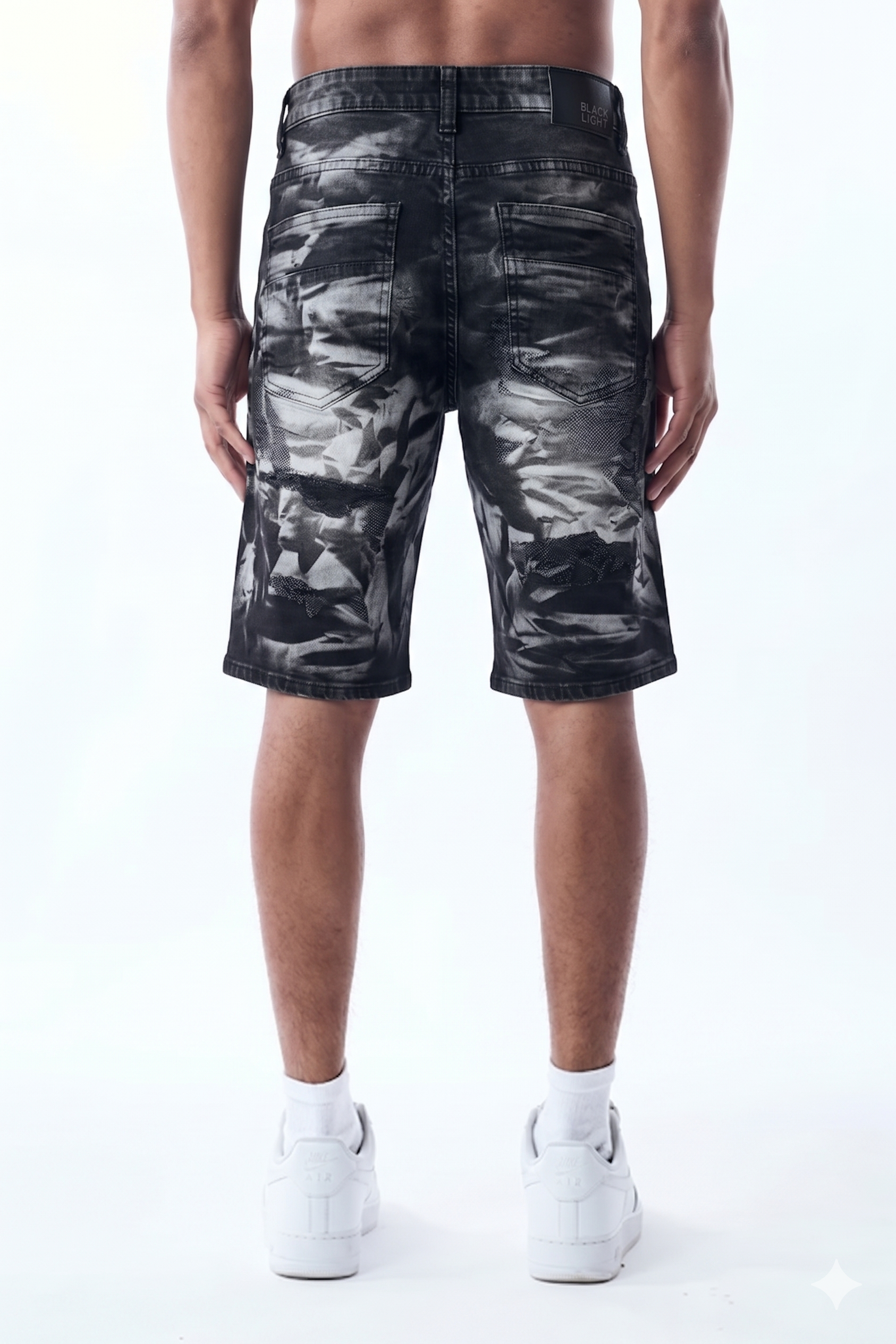 FUGITIVE SHORTS - BLACK